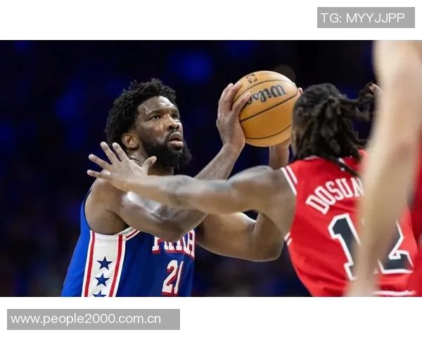 博班称赞恩比德如野兽般强大低位得分能力无人能挡