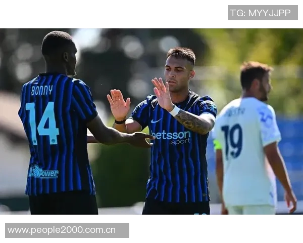 法国队球探现场考察国米前锋博尼关注罗马对国米的精彩对决