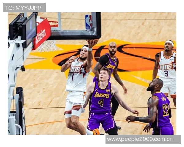 替补三巨头联手发威克里斯蒂克莱布威合力轰下36分助球队逆转胜利