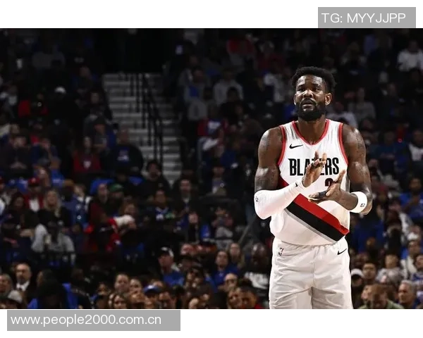 米切尔全场表现出色砍下33分助球队赢得胜利成为比赛关键人物