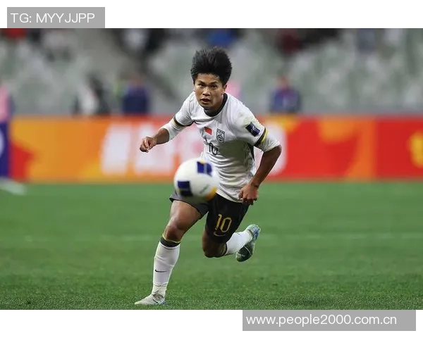 半场战报上海海港与首尔FC互交白卷蒯纪闻助攻失良机吕文君领黄牌