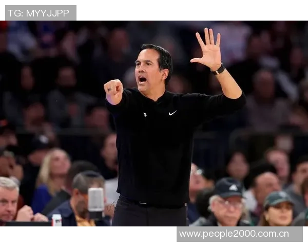 斯波谈阵容适配与战术调整：减少挡拆增多死球战术的深层原因分析